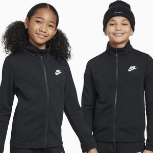 NWT Nike Kids Unisex Sports Black Full-Zip Jacket - L
